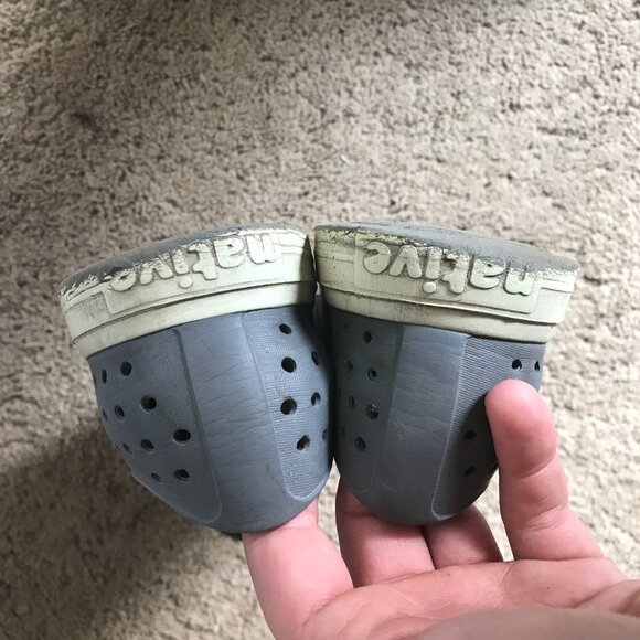 Native Jefferson in gray size 9 - Picture 6 of 6